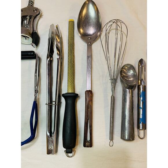 Kitchen Utensils Lot 12 Scoop Tongs Forks Spoon Whisk Sharpener Opener Peeler - Picture 4 of 8